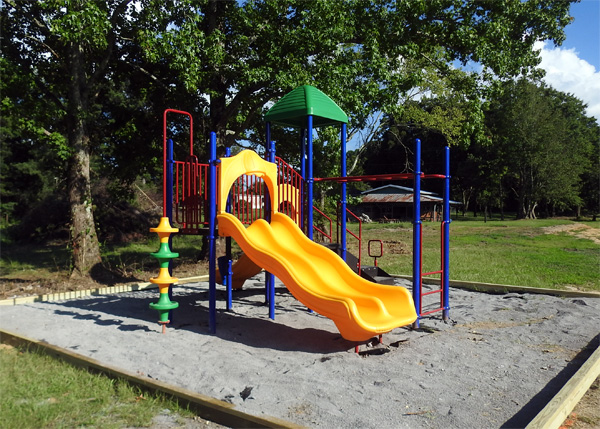 Pine Mountain Community Center playground